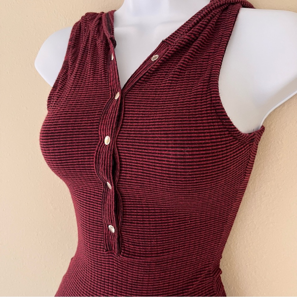 Windsor Vintage Y2K Henley Bodysuit Small Hooded Grunge Indie 90s Burgundy - Picture 3 of 10